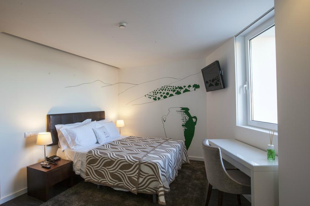 Casa Dona Maria Luiza Pensionat Torre De Moncorvo Værelse billede