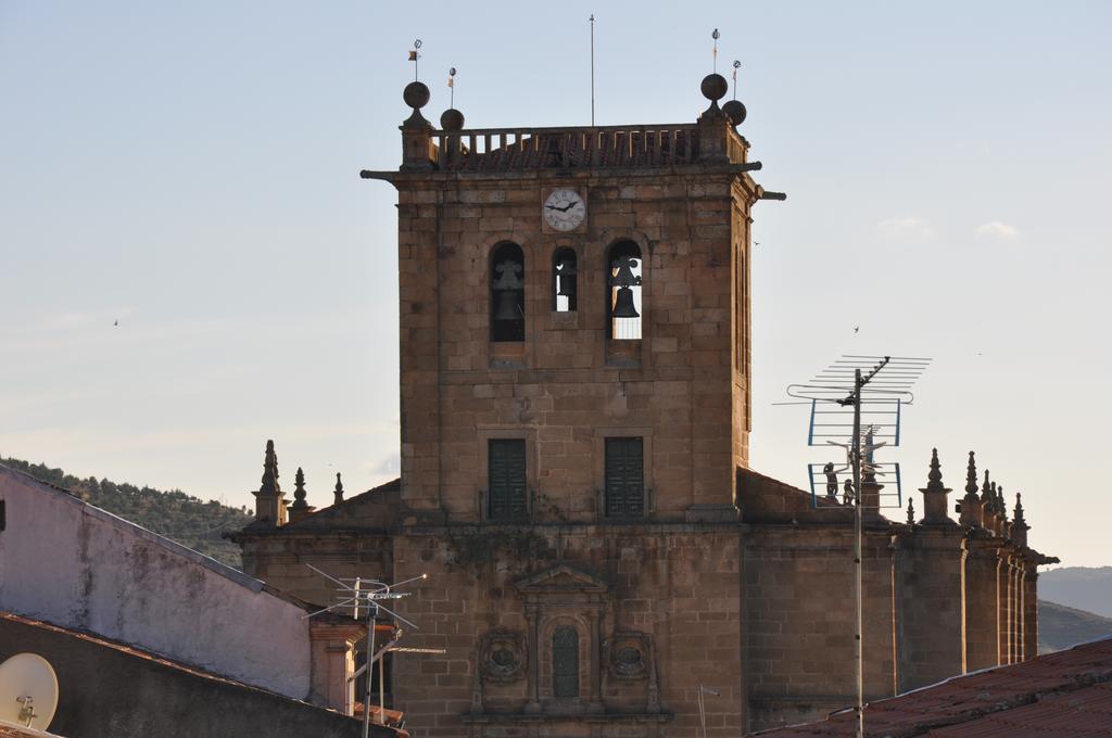 Casa Dona Maria Luiza Pensionat Torre De Moncorvo Eksteriør billede